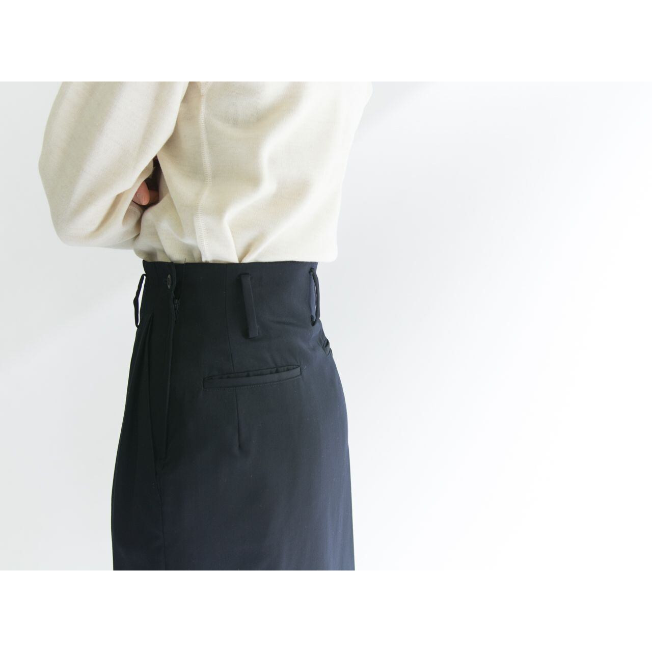 【ISSEY MIYAKE】Made in Japan 90's wool tuck skirt(イッセイミヤケ 日本製 ウールタックスカート)3a