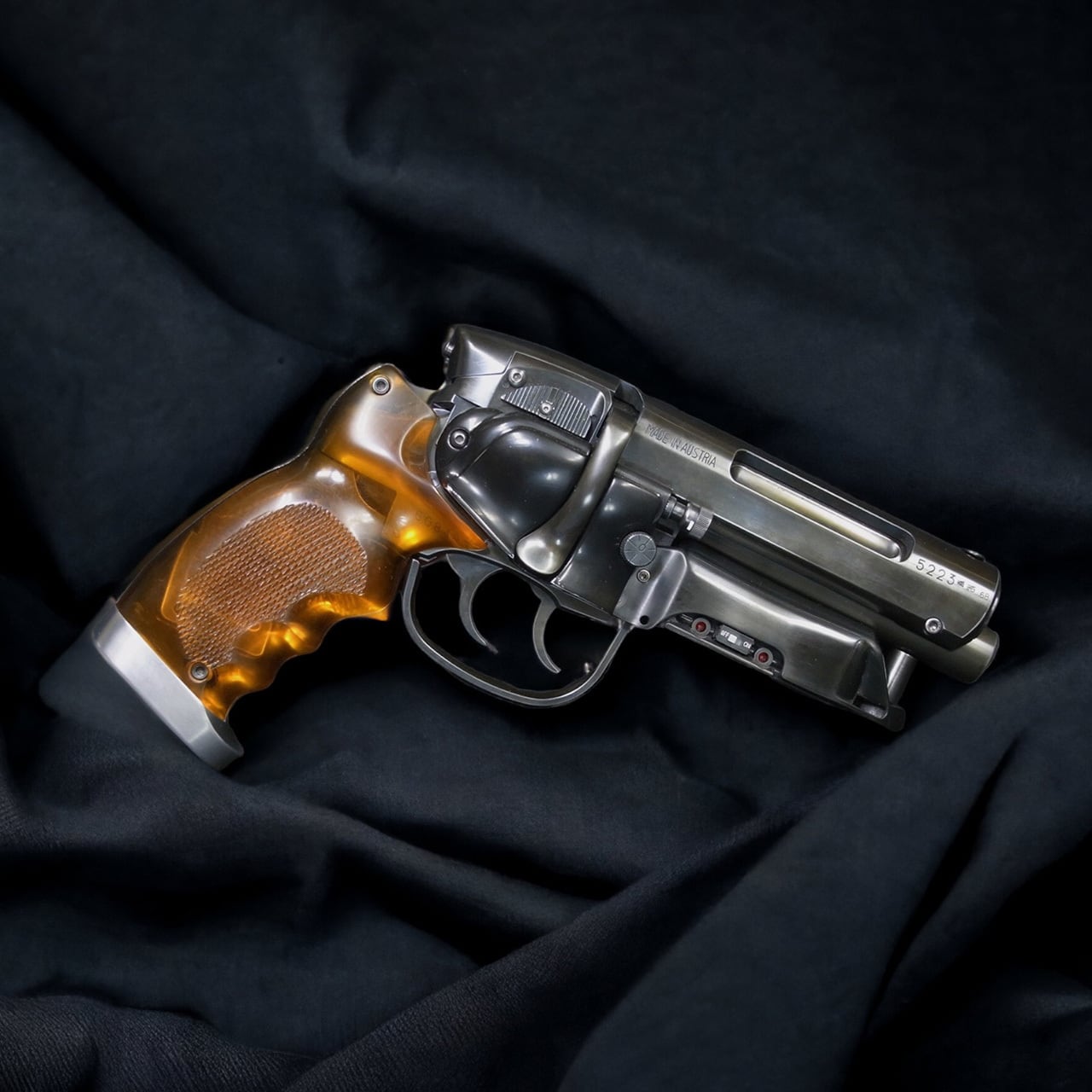 Model gun ver. | tomenosuke