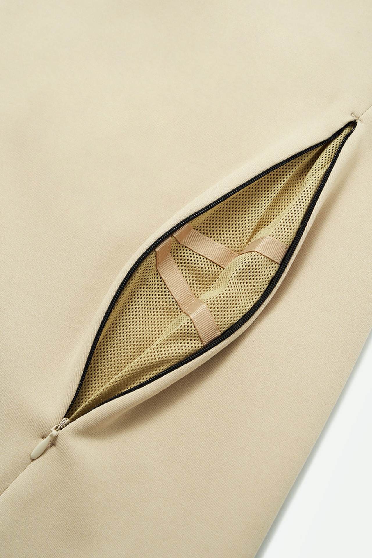 LYCRA® ベンチレーションスウェットパンツ