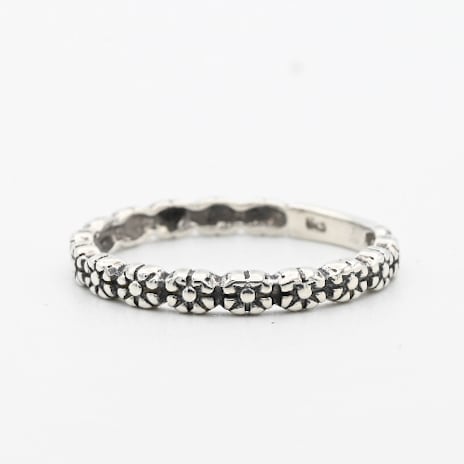 Dainty Flower Design Thin Band Ring #10.5 / Denmark
