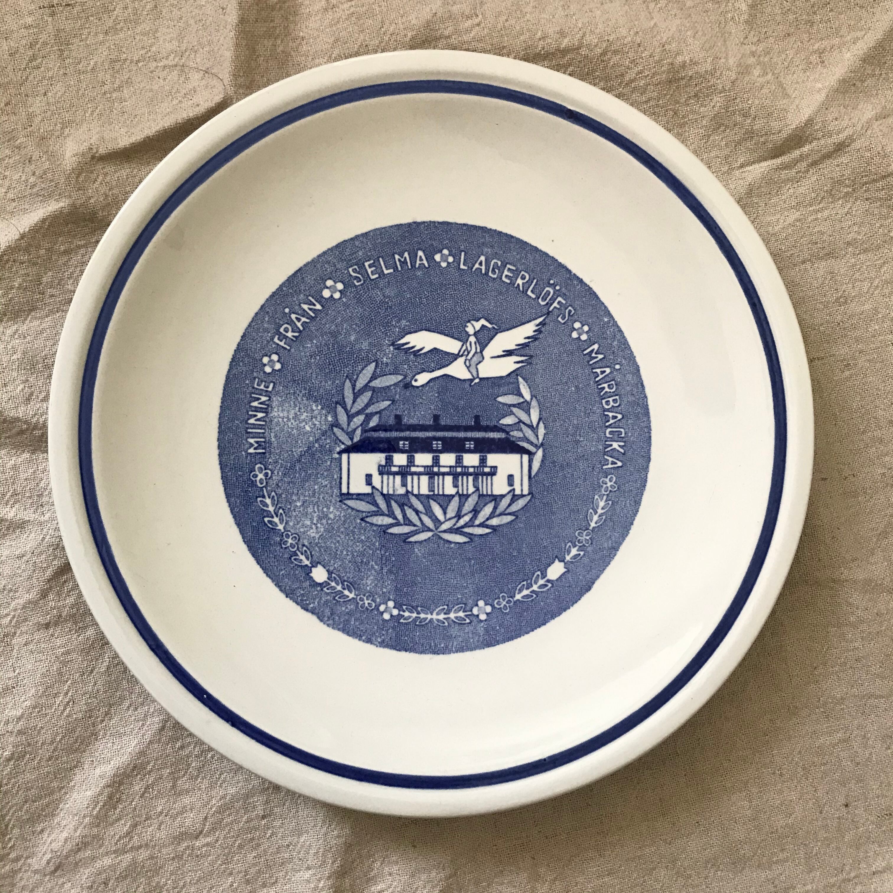 ニルスのふしぎな旅のプレート