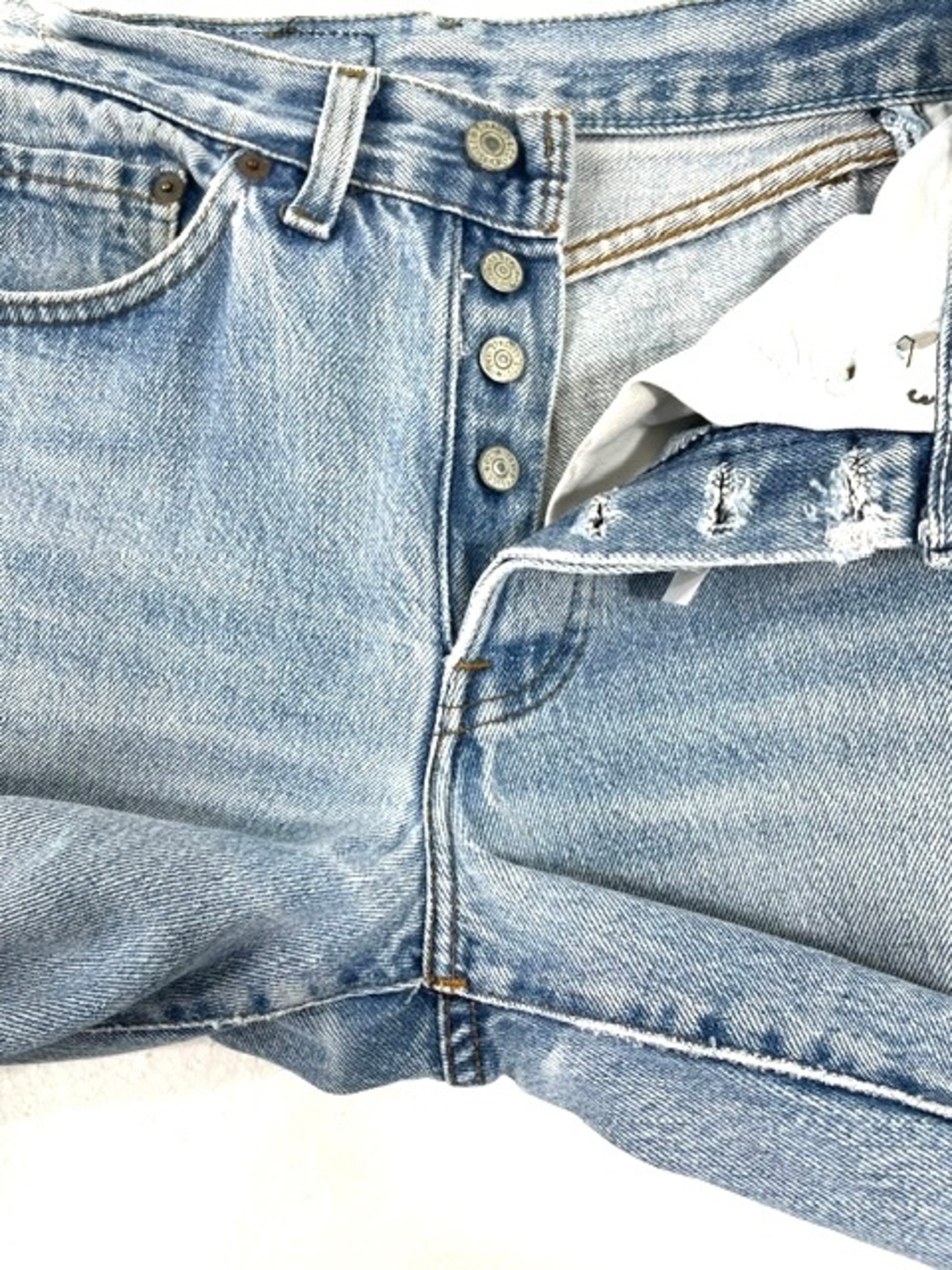 M-200  リーバイス Levis501レギュラー古着 1984年米国製刻印674   W 60cm(ぐるり） 股下 78cm