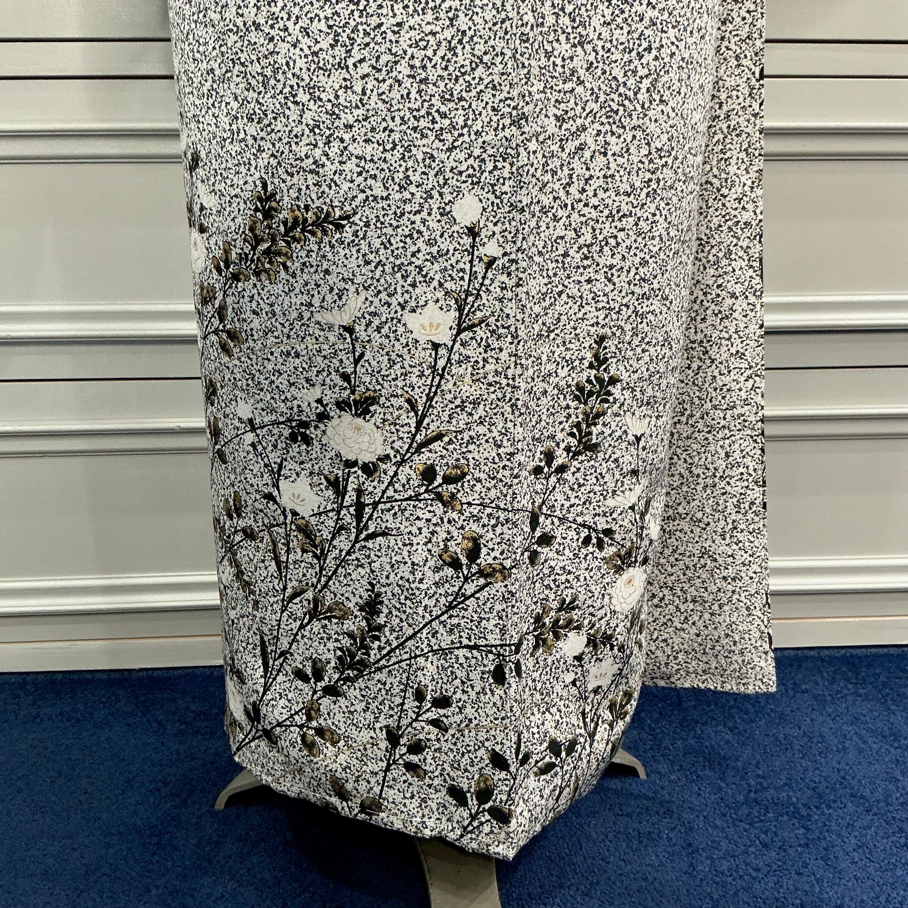 B 単衣 たたき染め 竹林模様 縮緬 白黒 モノクロ 正絹 訪問着 着物 miyagawa-kimono_sb16237