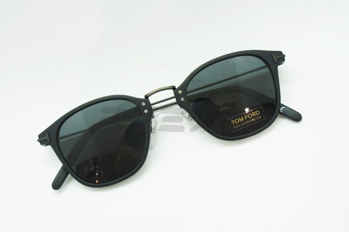 TOM FORD サングラス TF793-D 02A ウェリントン フレーム メンズ 