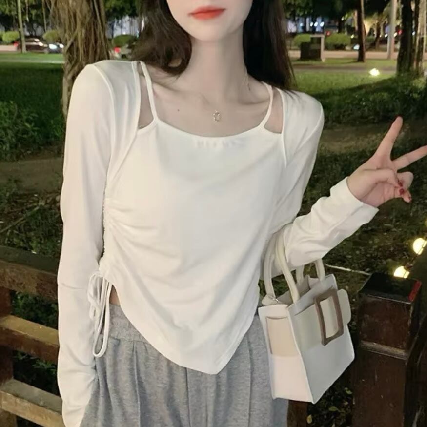 レイヤー風シャーリングロングTシャツ