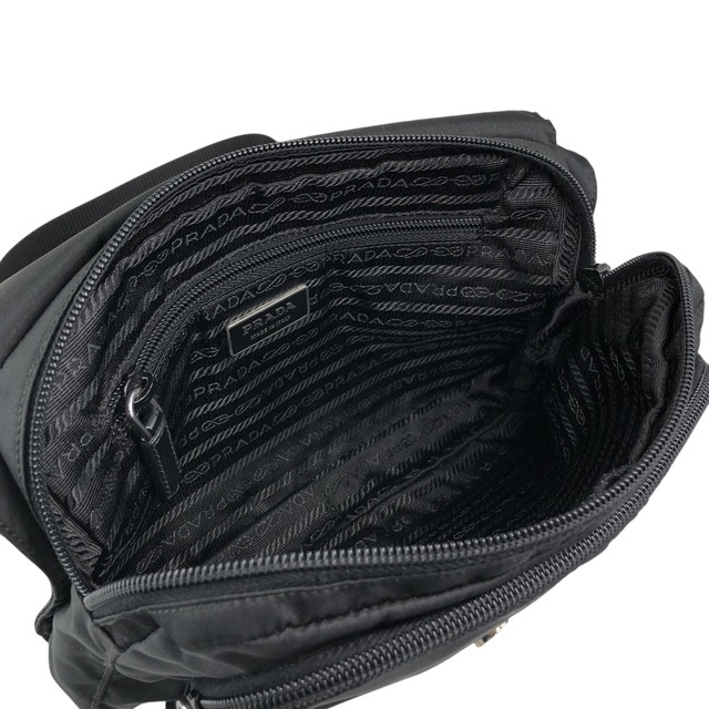 PRADA プラダ ショルダーバッグ ブラック トライアングルロゴ フロントバックル ナイロン vintage ヴィンテージ オールド mkij8a