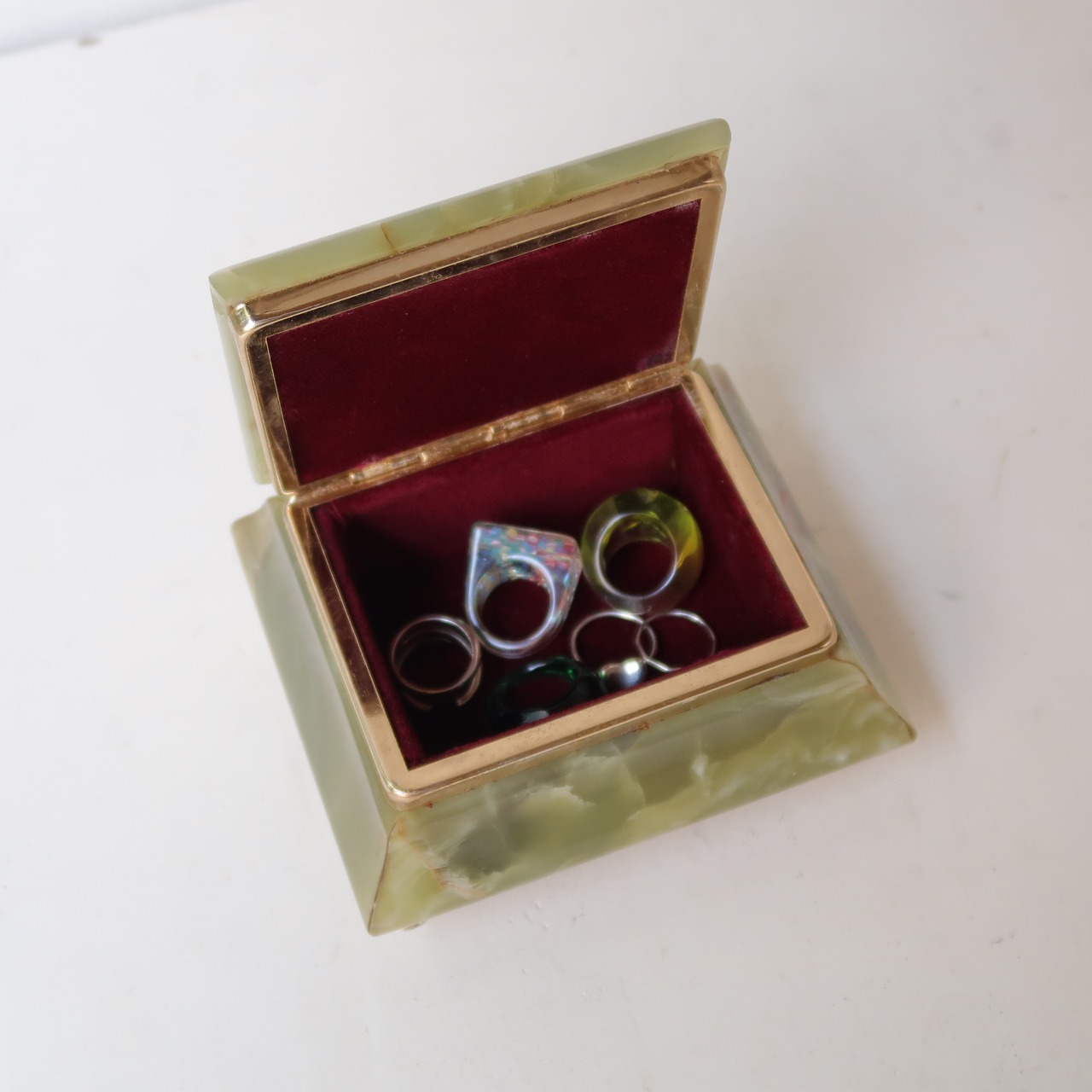 ねこあしのジュエリーボックス