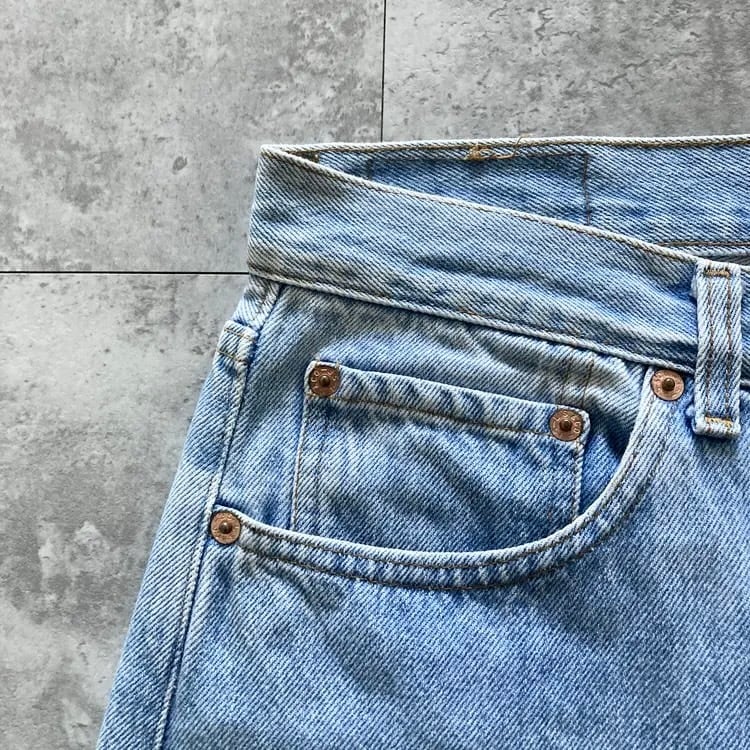 W32 L36】90's US.Levis 501 リーバイス バレンシア工場(555) ボタン裏
