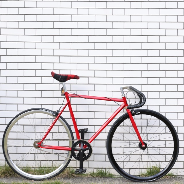 【FUN 700C SOUPRA, Metallic red】クロモリ ピストバイク シングルスピード 自転車