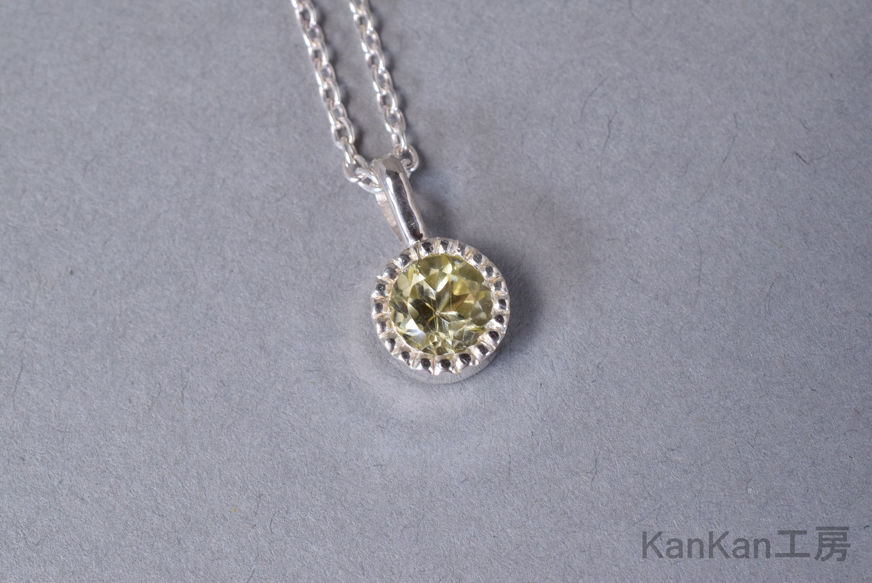 レモンクォーツのネックレス