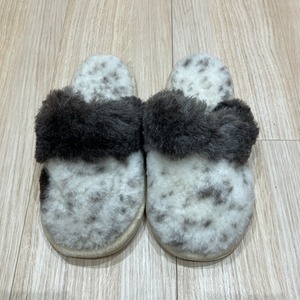 【1点のみ】ナチュラルポイントムートンスリッパ⑤　M：23～25cm