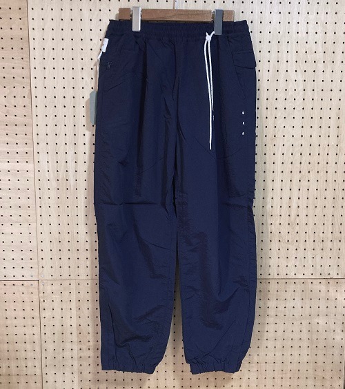 迷迭香　NYLON HARVEST TRAINER CLASSIC　マンネンロウ　ナイロンハーベストトレイナー クラシック　ネイビー / グリーン / ブラック