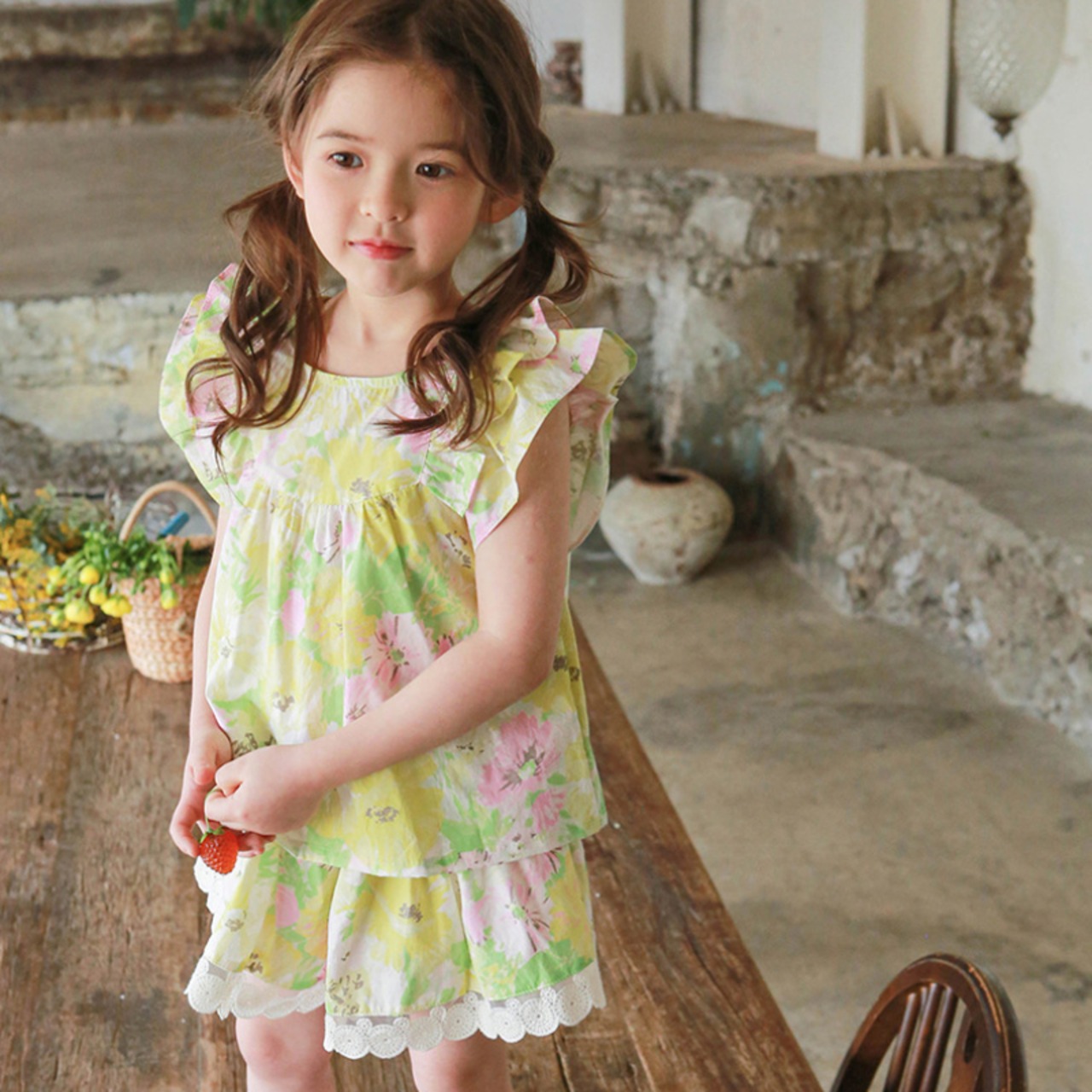 夏レトロ花柄フリルTシャツ