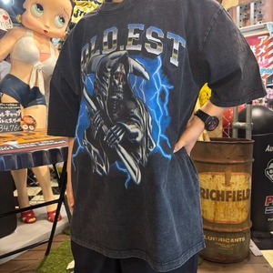 ビンテージ風半袖Tシャツ《BOLD.EST》