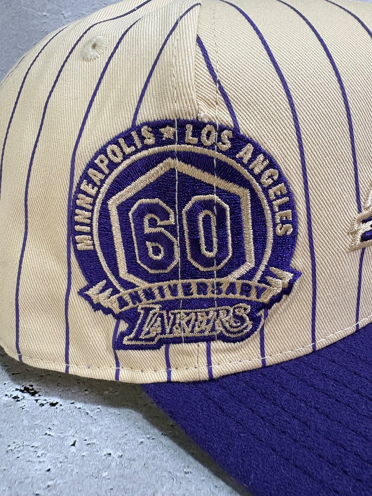 Mitchell＆Ness/ミッチェルアンドネス NBA ロサンゼルス・レイカーズキャップ クリーム