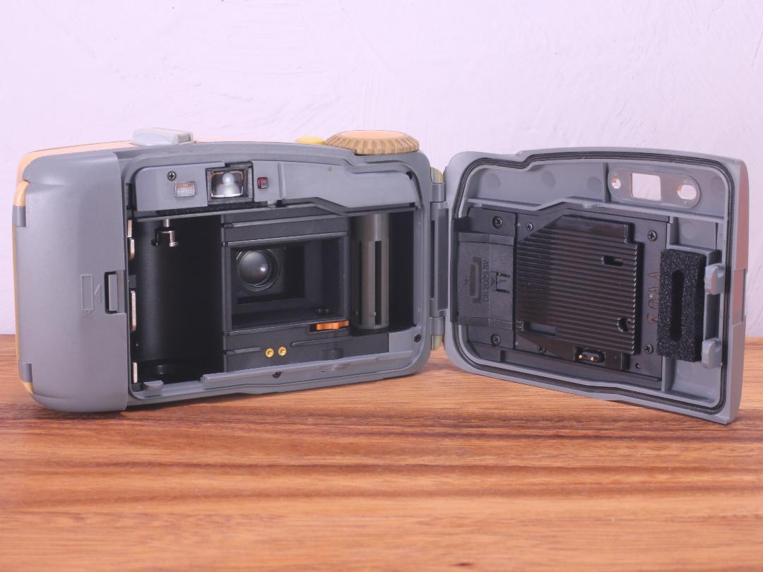 Konica MANBOW マンボウ | Totte Me Camera