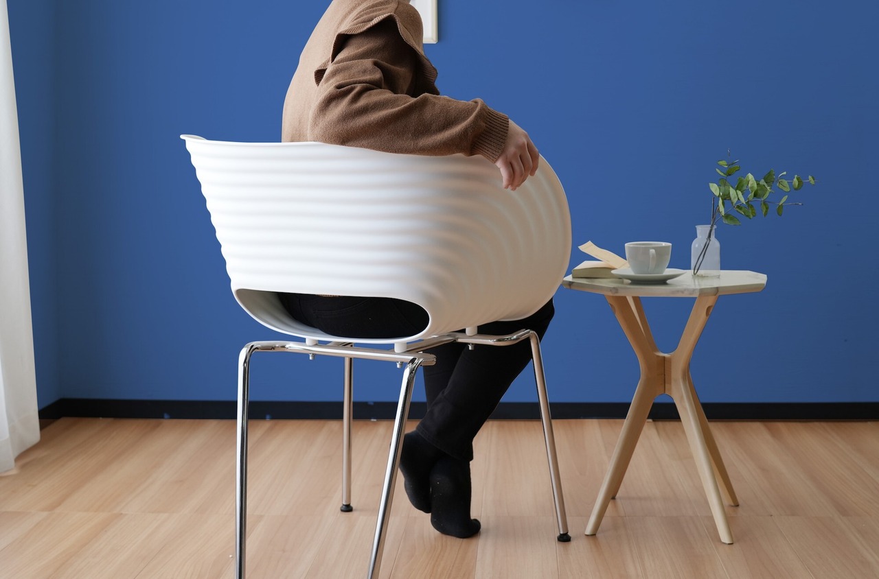 デザインチェア【ウェーブチェア】