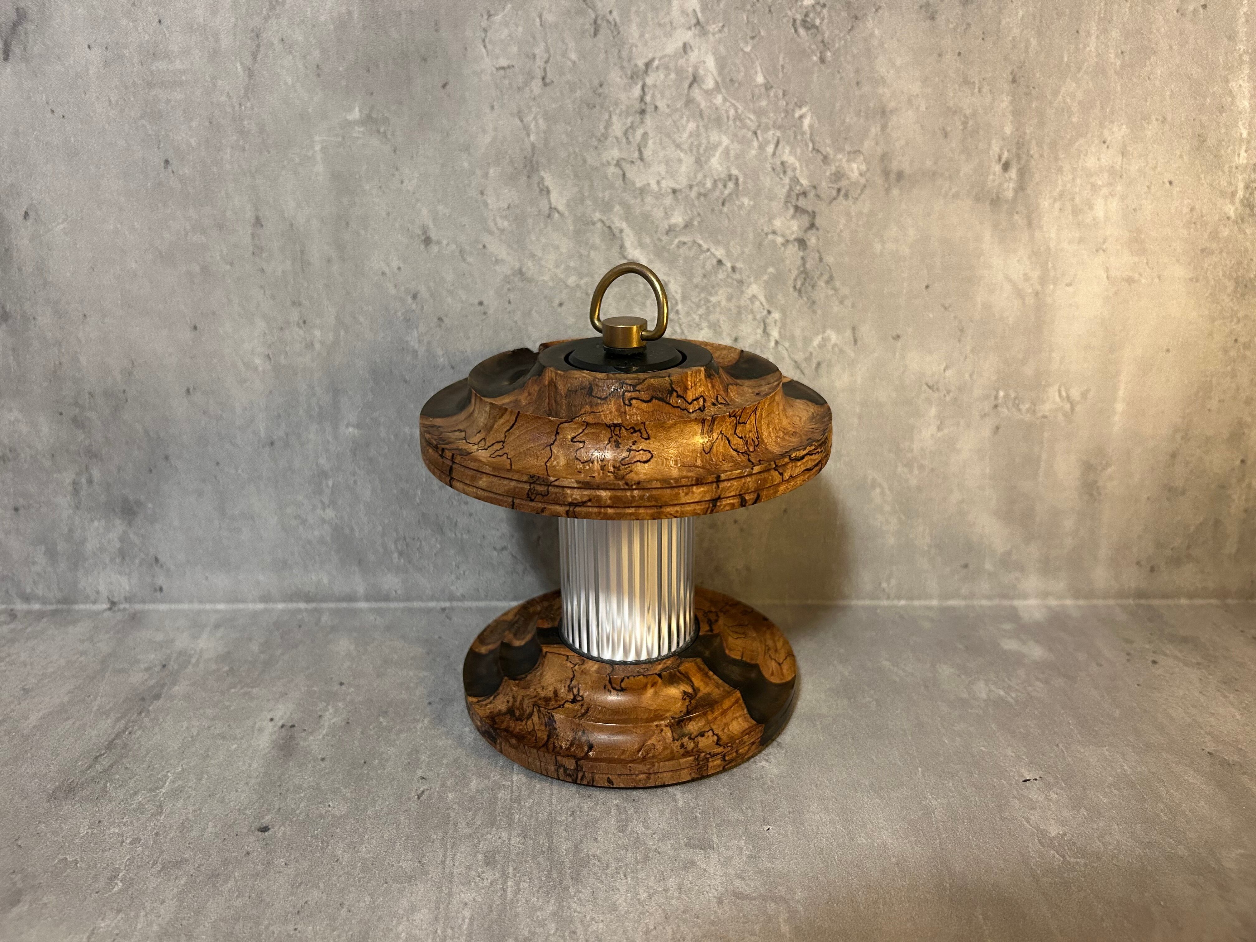 BASE WOOD DESIGN