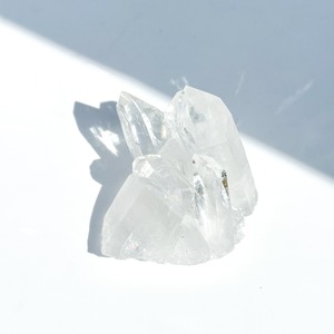 虹◎トマスゴンザカ産水晶クリアクォーツ クラスター02◇ Clear Quartz From Tomás Gonzaga ◇天然石・鉱物・パワーストーン・インテリア