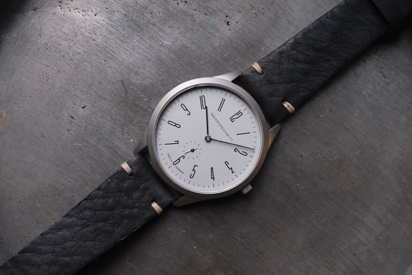 ドイツ製  ( made in germany ) MESSERSCHMITT（メッサーシュミット）"Bauhaus model"（バウハウスモデル）﻿﻿腕時計 アリスト社 1907年創業 / ミリタリー