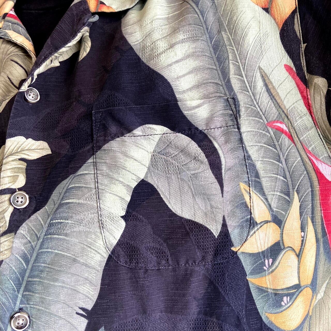  Bahama シルクシャツ 長袖 墨黒ブラックトミーバハマアロハ古着 b5dcb44fc8237d790b15c393937afc