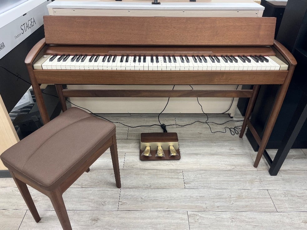 ★82527【電子ピアノ】ROLAND　KF10KW　17年製 ☆74751【電子ピアノ】ROLAND KF10KW 17年製 | リユース専門店エプコ