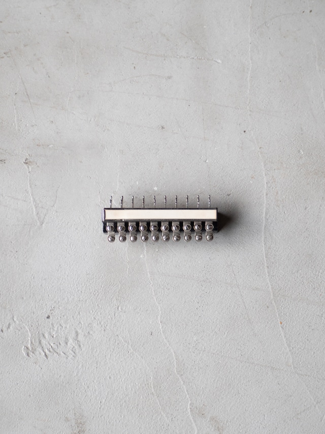 unknown vintage Terminal board