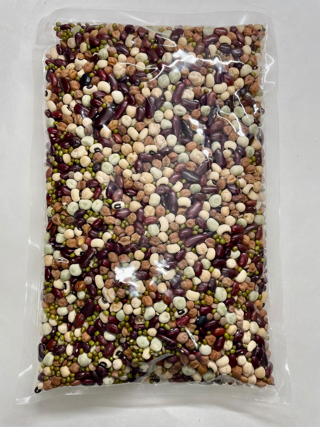 皮付きミックス豆　Whole mixed beans 1kg