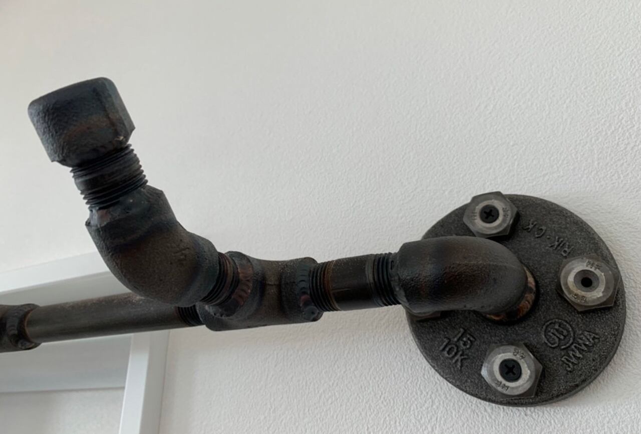 Iron Life】インダストリアルパイプハンガー(壁掛け型) | Iron Life BASE店