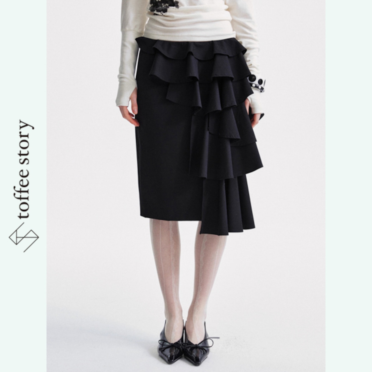 ダークフリル・パフォーマンススカート 《B0024》
