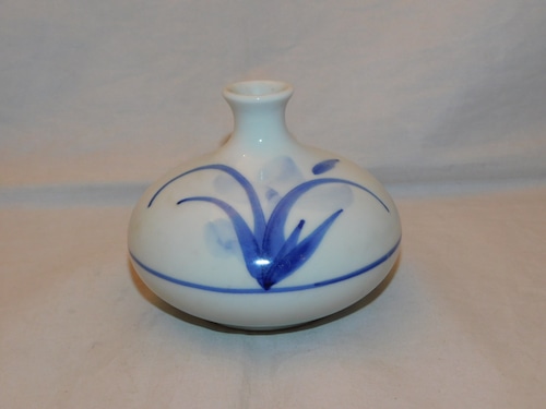 一輪挿し Blue and white porcelain vase