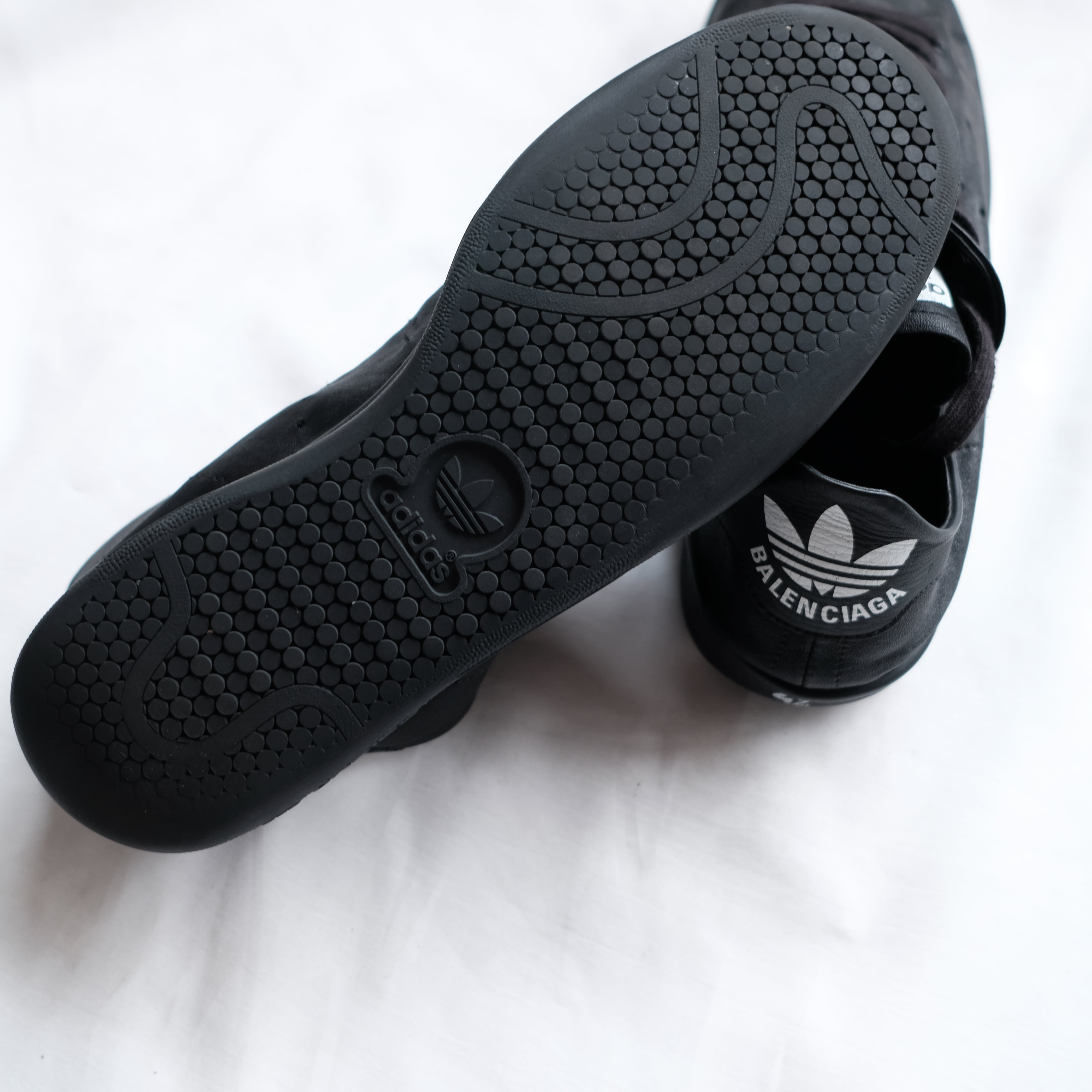 BALENCIAGA×STAN SMITH SNEAKER | safarionline