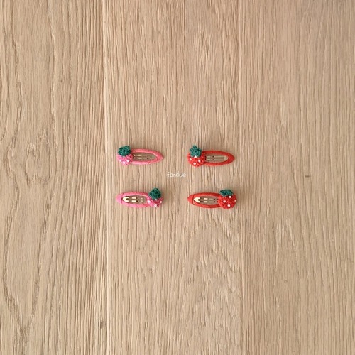FONDUE［取寄］strawberry hairpin 2set25winter