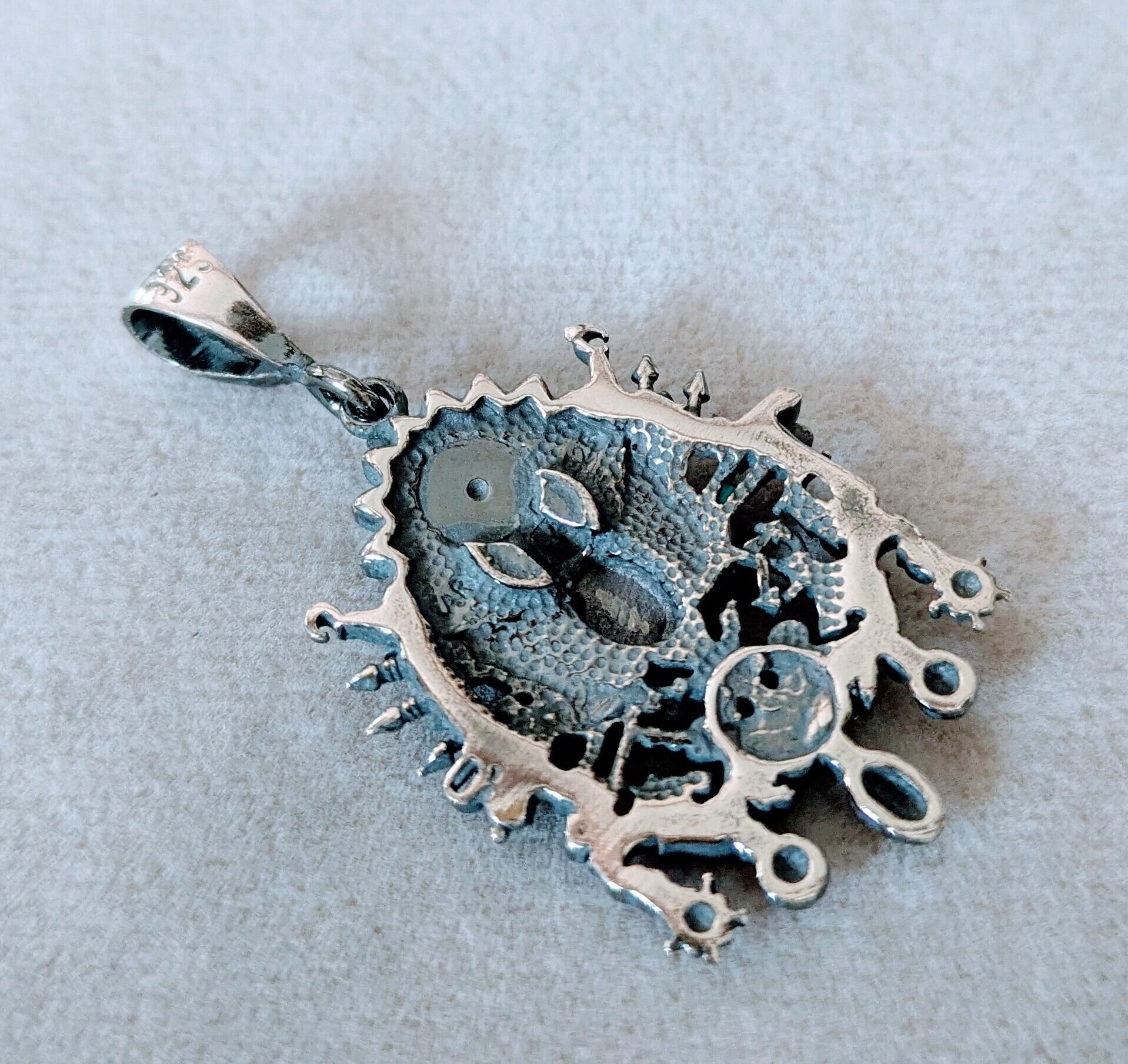 NEW＊トルコ製 ハンドメイド ペンダントトップシルバー925（オスマン