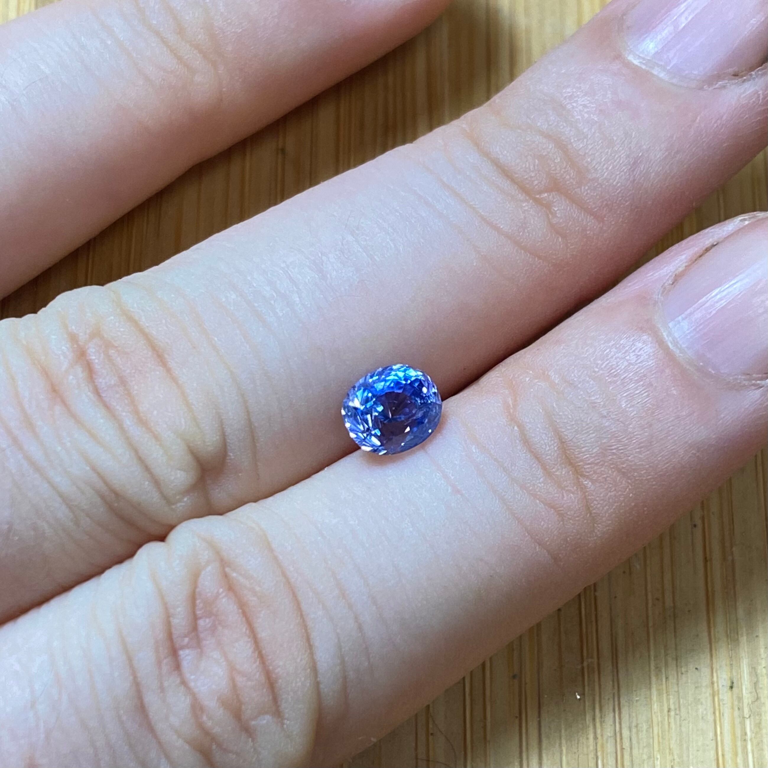 切子みたいなキラキラサファイア