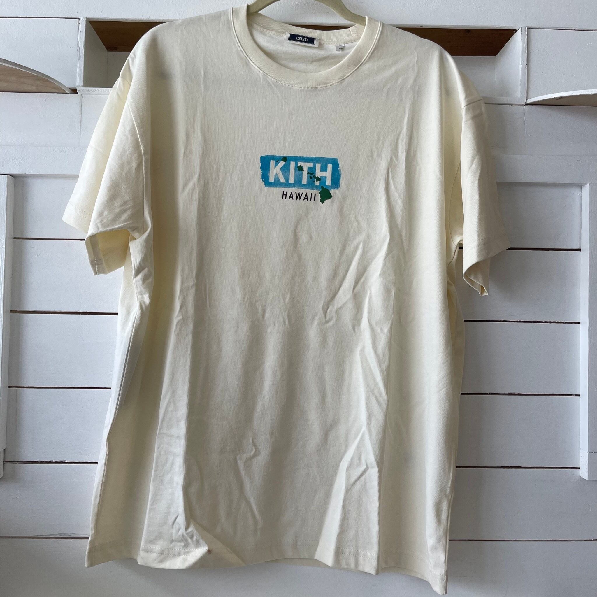 《メンズLサイズ》Kith Hawaii限定Tシャツ・Kith Hawaii Classic Logo Tee Tofu | Big mahalo  Honolulu powered by BASE