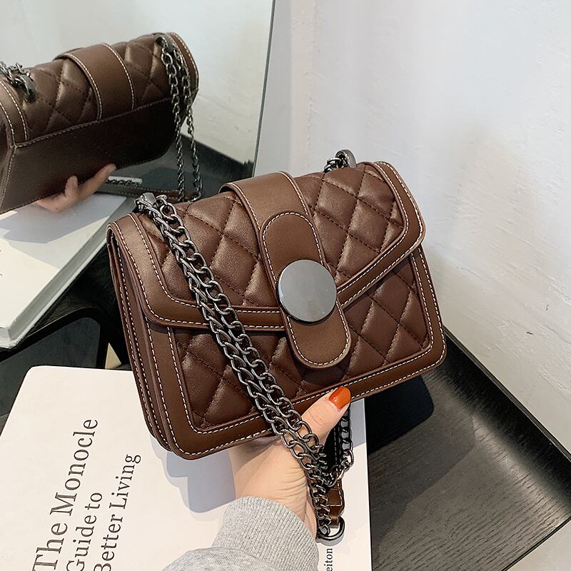 センススモールバッグメス2020秋冬新流行ファッションオールマッチメッセンジャーバッグネットレッドダイヤモンドシングルショルダースモールスクエアバッグ Tiancai_Wing_Bag33520161173