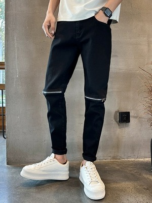 DENIM PANTS WITH ZIPS AT THE KNEES  K0094