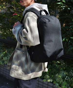 UNIVERSAL PRODUCTS. / 181-60909  NEW UTILITY BAG (BLACK)