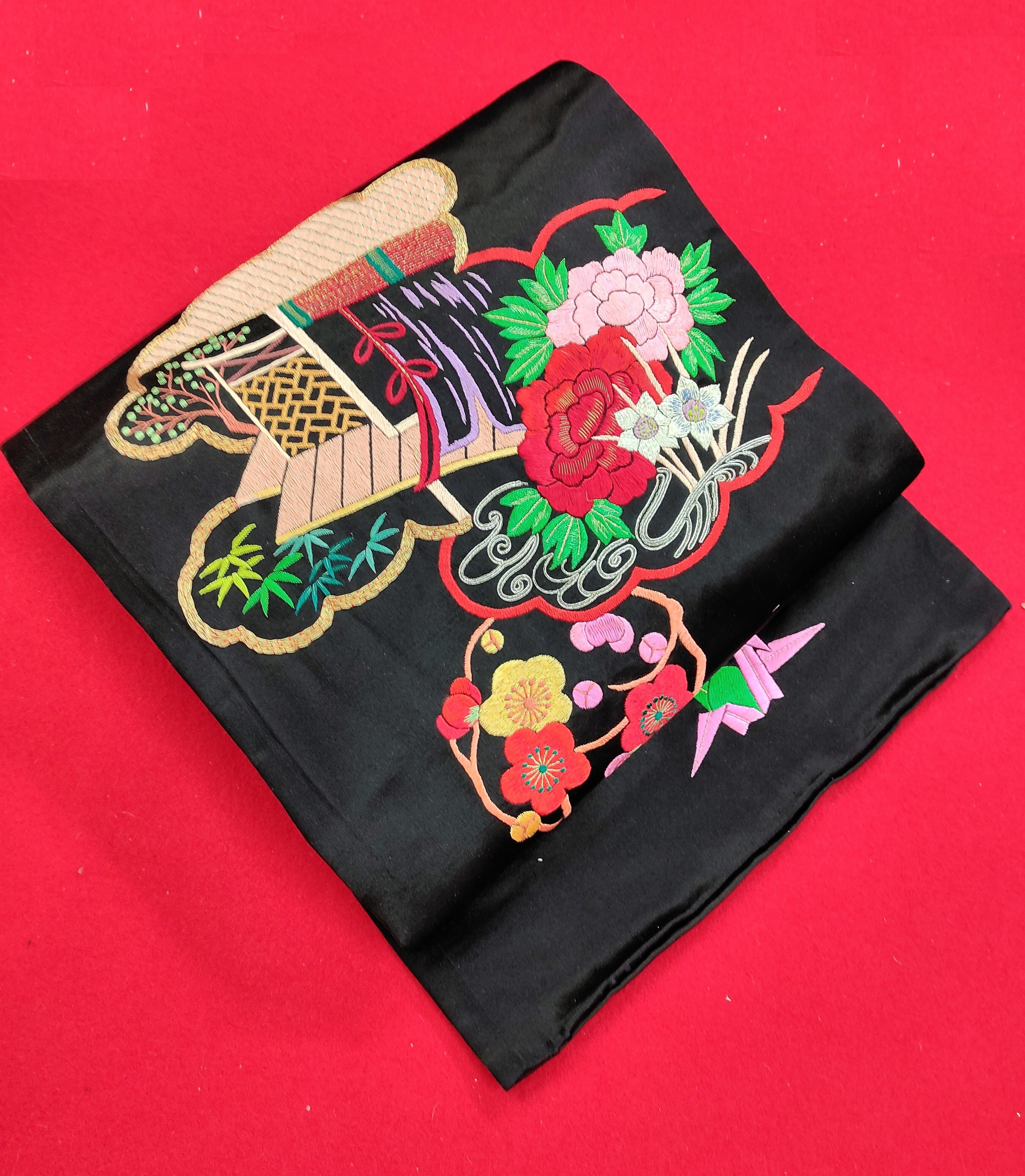 アンティーク名古屋帯 刺繍 梅 菊