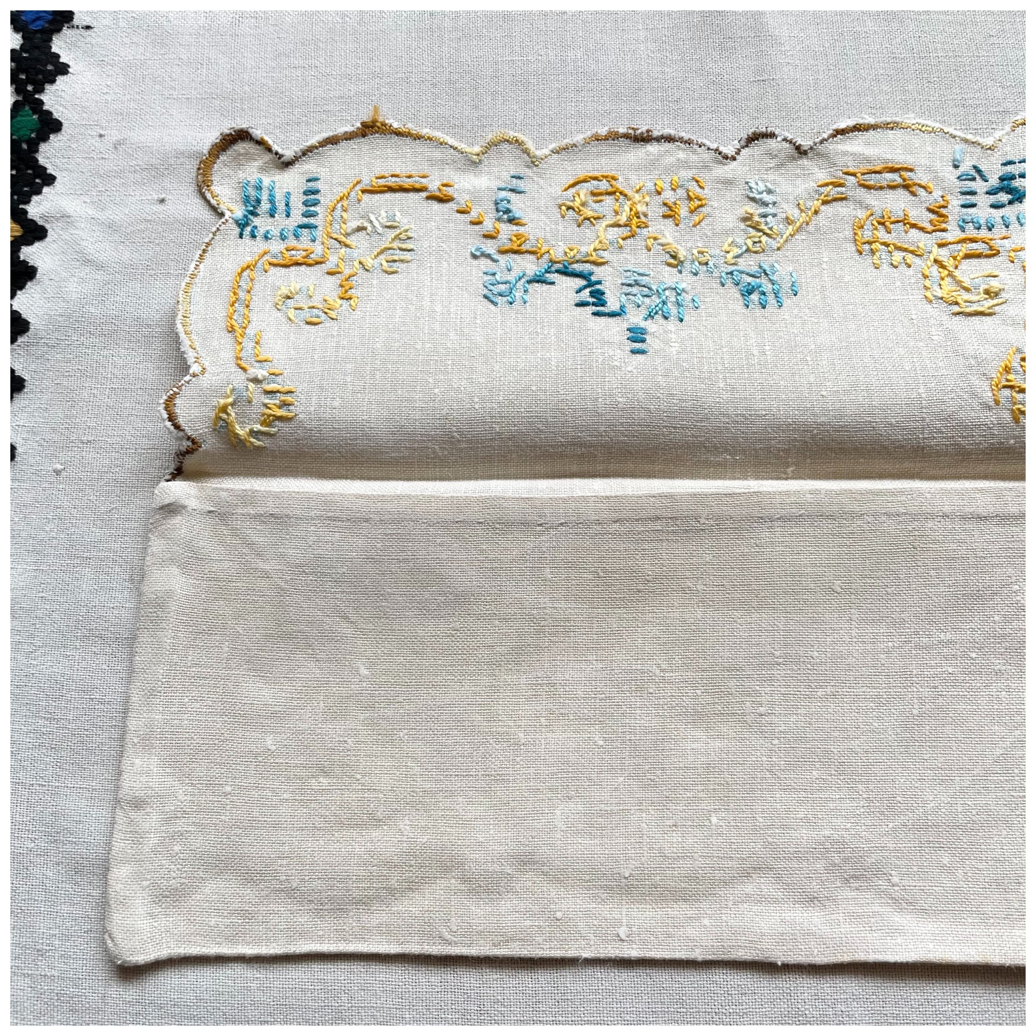 フランス買付 ヴィンテージ カトラリーケース 刺繍ポーチ クロス