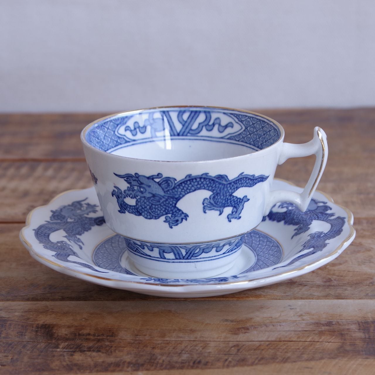 アンティーク＆ヴィンテージ | Flohmarkt フローマルクト