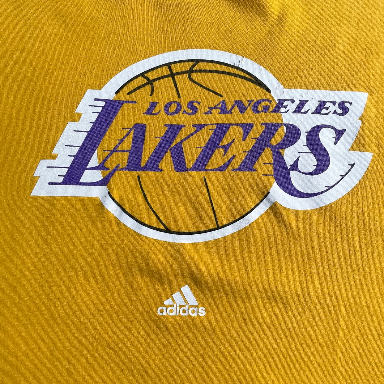 即完売　美品　レイカーズ　LAKERS  アディダスプリント　プルオーバー　L