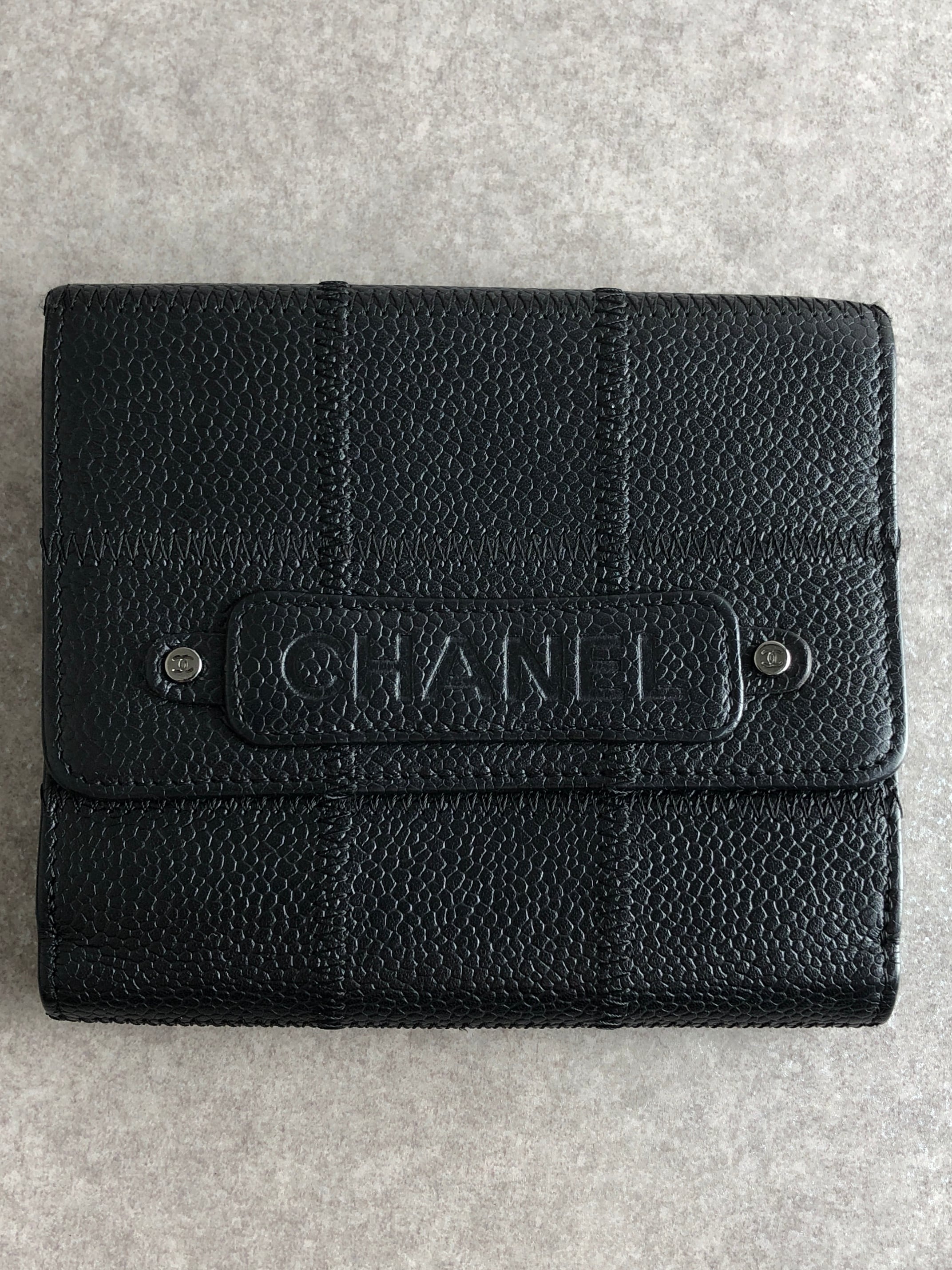 CHANEL シャネル チョコバー 財布 ブラック ロゴ キャビアスキン 二