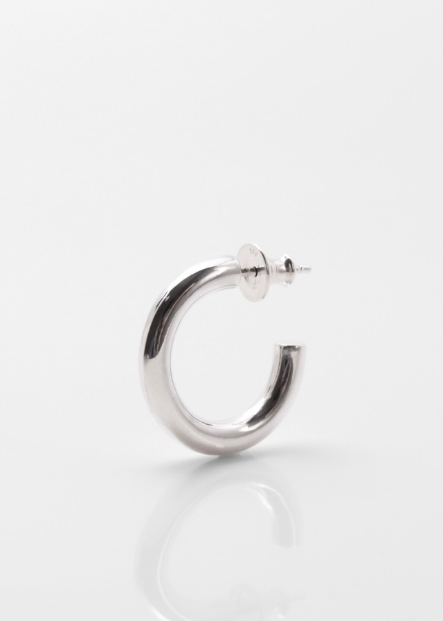round hoop pierce ○