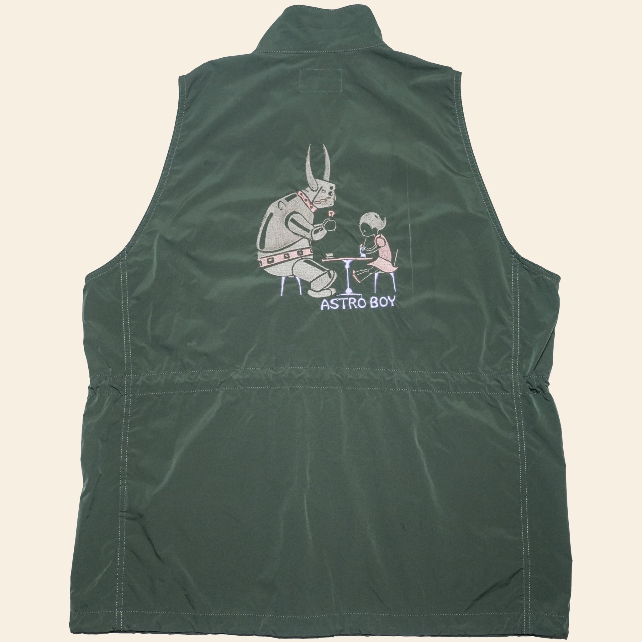 DAILY Hoodie feat.KANA SUZUKI (Black) | MONSTROUSA