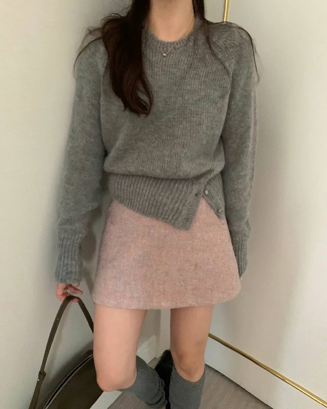 (即納)P.Y.T / slit button knit / 2color