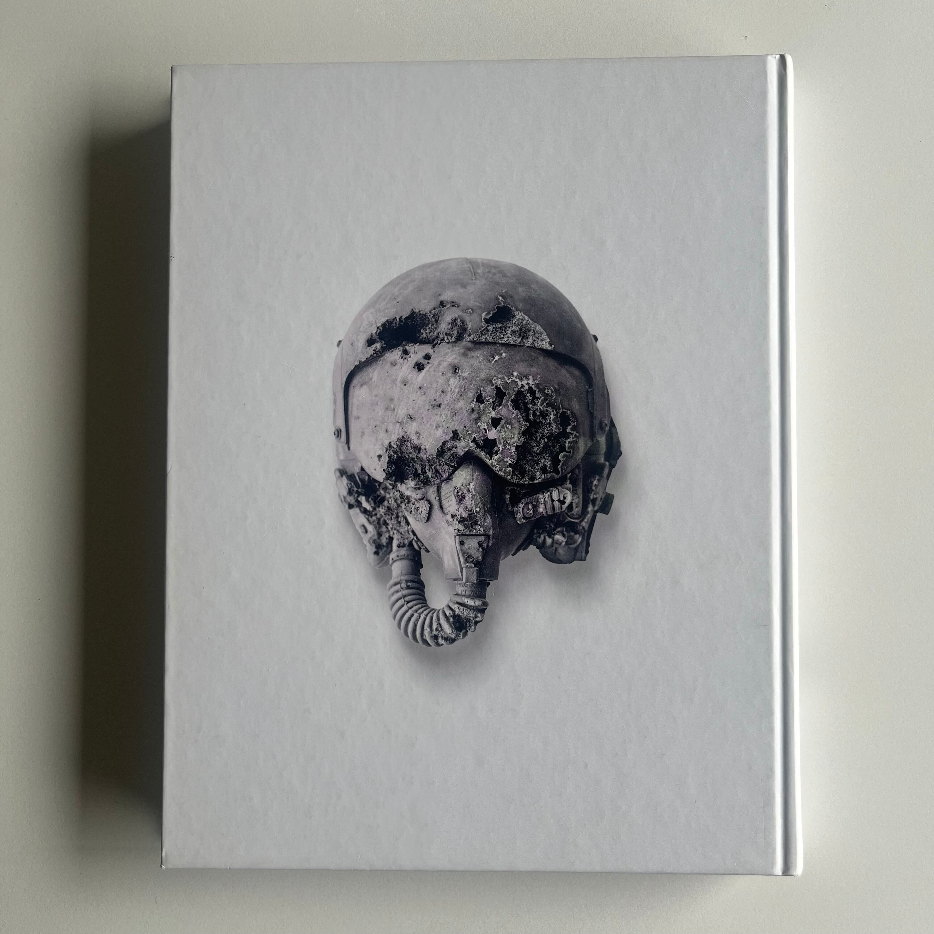 DANIEL ARSHAM 作品集 FICTIONAL ARCHEOLOGY サイン入り | Pay ID
