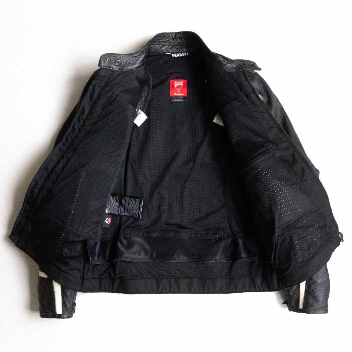 中古美品 DUCATI ブラックレザージャケット