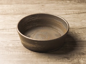 鉄錆 6寸切立鉢／吉永哲子